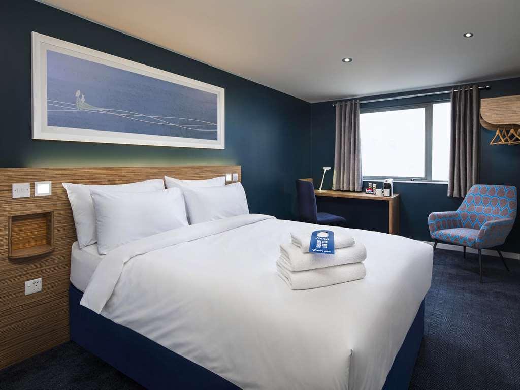 Travelodge Portsmouth Hotel חדר תמונה