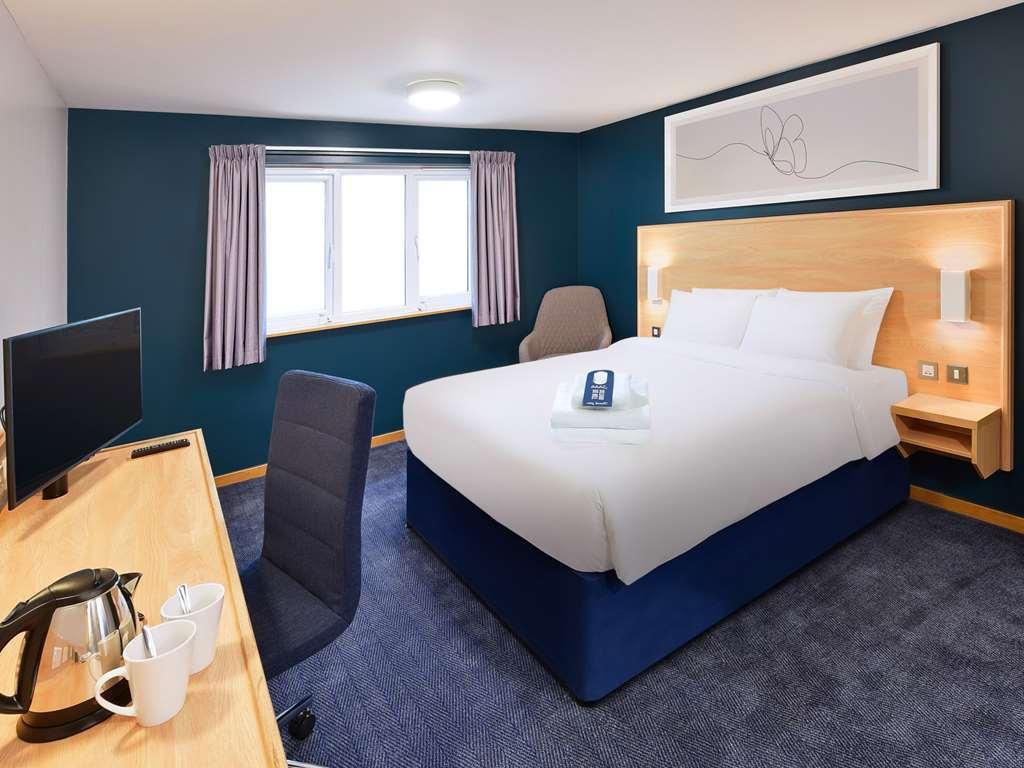 Travelodge Portsmouth Hotel חדר תמונה