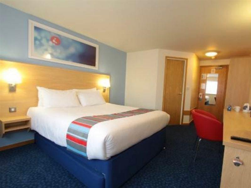 Travelodge Portsmouth Hotel מראה חיצוני תמונה